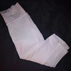 Lululemon leggings size 6